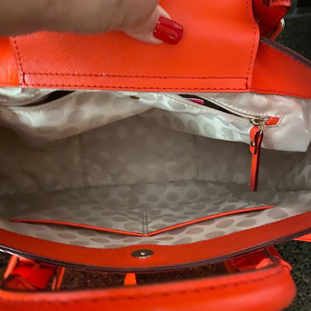 🎉SOLD🎉Kate Spade Orange Saffiano Satchel Handbag - Picture 8 of 13
